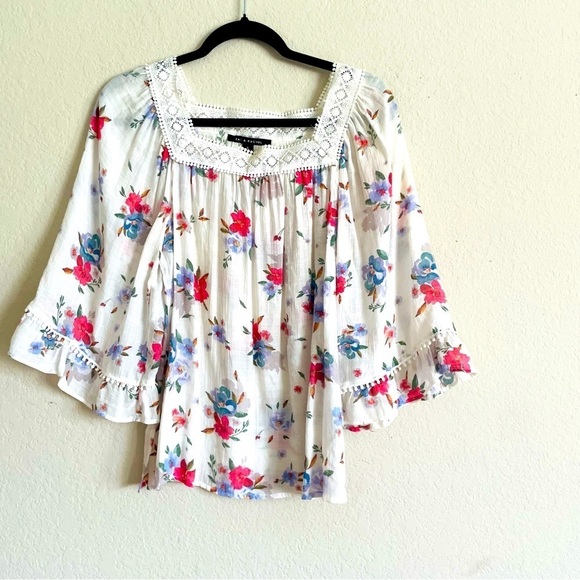 Zac & Rachel floral bell sleeve blouse size S boho flowy prairie feminine top - Picture 1 of 9